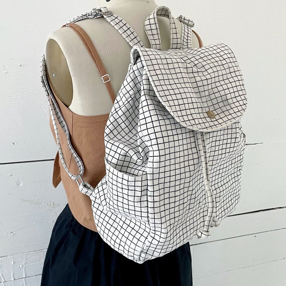 Baggu Drawstring Backpack - grid pattern